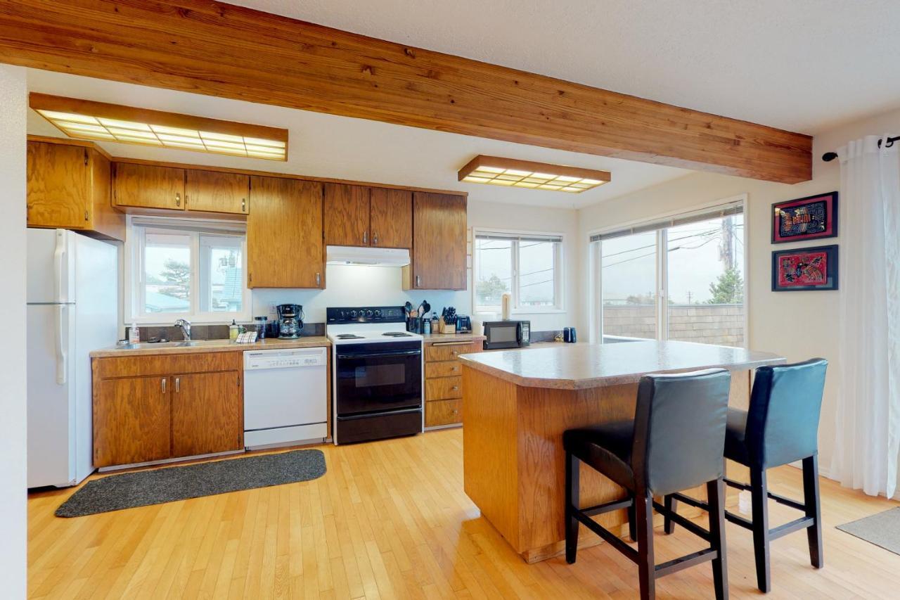 Newport'S Cypress Oceanview Home ภายนอก รูปภาพ