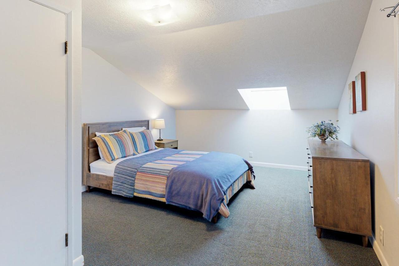 Newport'S Cypress Oceanview Home ภายนอก รูปภาพ