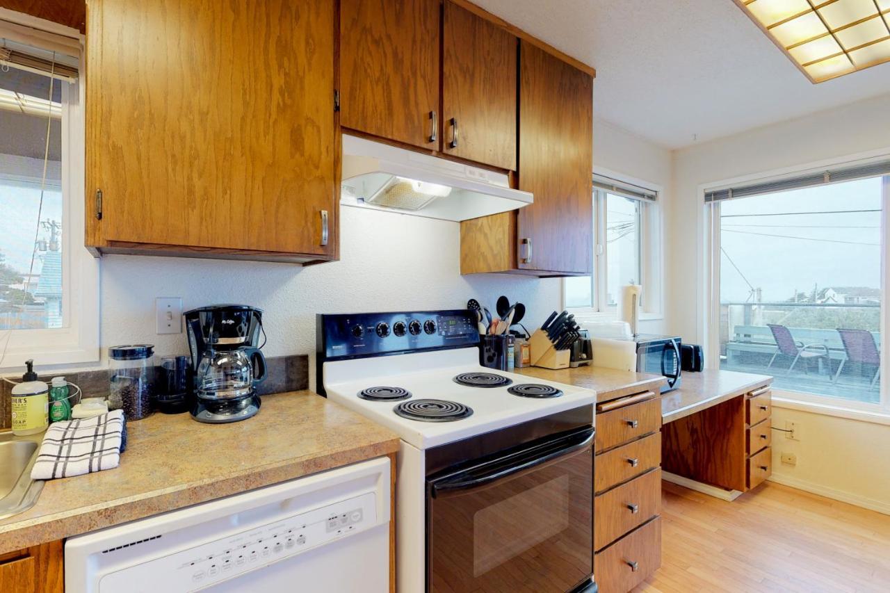 Newport'S Cypress Oceanview Home ภายนอก รูปภาพ