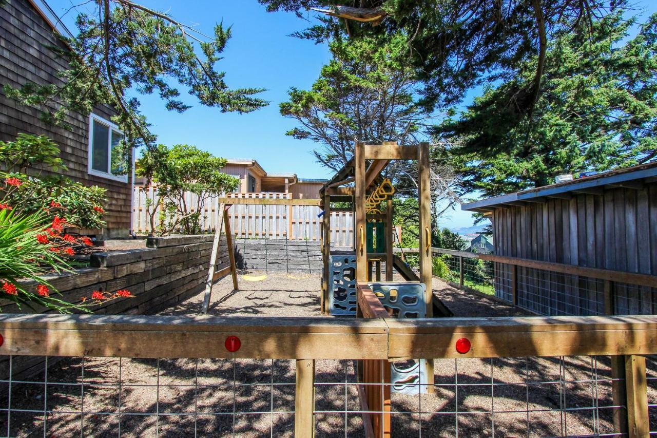 Newport'S Cypress Oceanview Home ภายนอก รูปภาพ